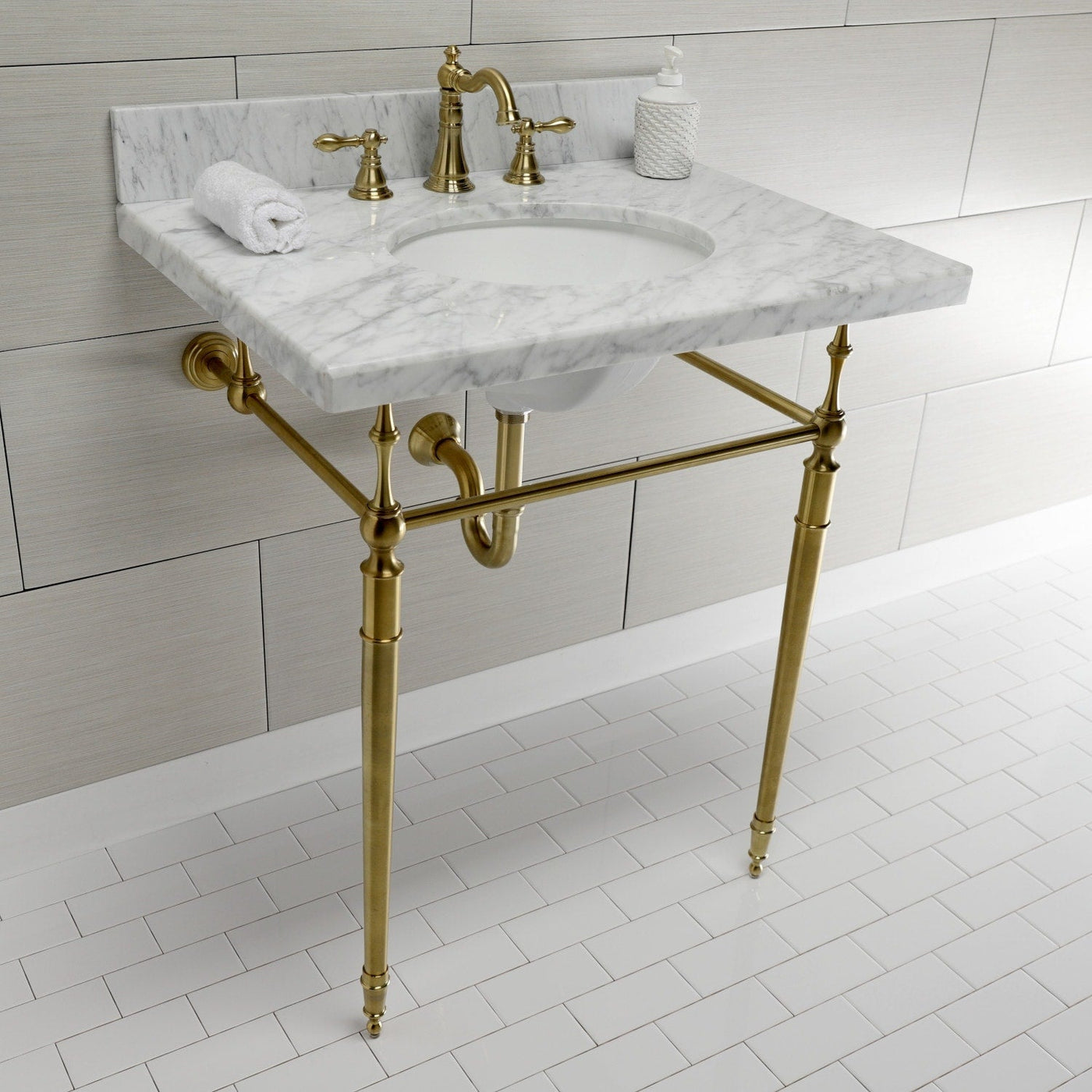 Robinet de salle de bain classique américain à large diffusion