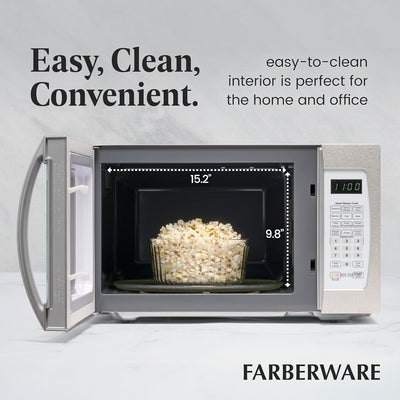 Four à micro-ondes Farberware Professional de 1,3 pi³ et 1 100 W avec cuisson par capteur intelligent, blanc et platine