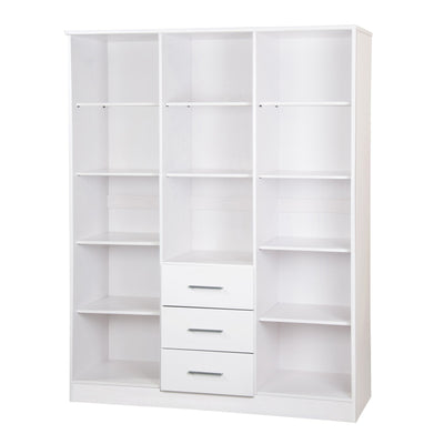 Armoire penderie 3 portes Cosmo 100 % bois massif de Palace Imports avec portes en bois massif ou en miroir