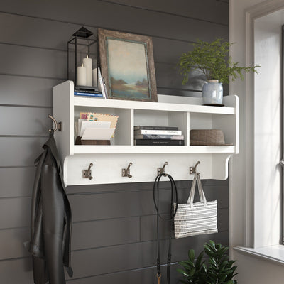 Porte-manteau mural Woodland 40 W avec étagère par Bush Furniture